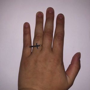 Jewelry: Dainty Silver Cross Ring